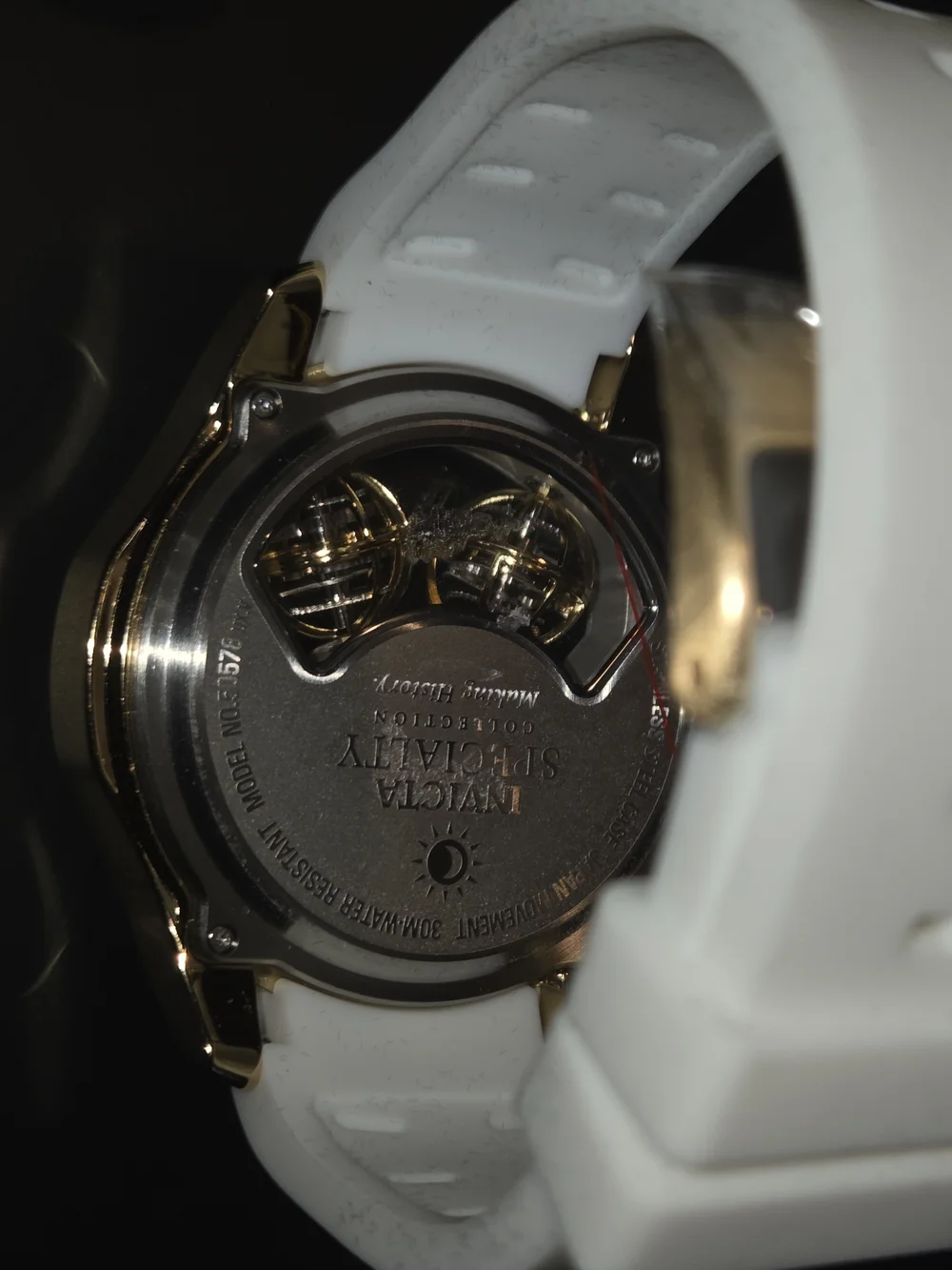 Invicta timepiece rose